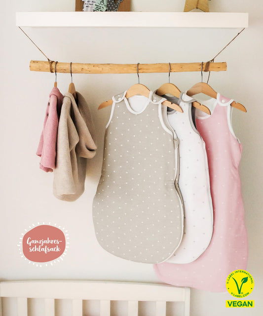 Honourchild® Baby sleeping bag | Sleeping bag around 2.5 TOG | Organic cotton | Year-round sleeping bag for baby size 86/92 color Taupe with white stars | Oeko-Tex | Winter and summer sleeping bag for kids.