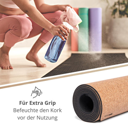 Mosswell Premium Cork Yoga Mat (4mm thick) - Non-slip fitness mat with alignment lines - Pilates mat + Yoga bag