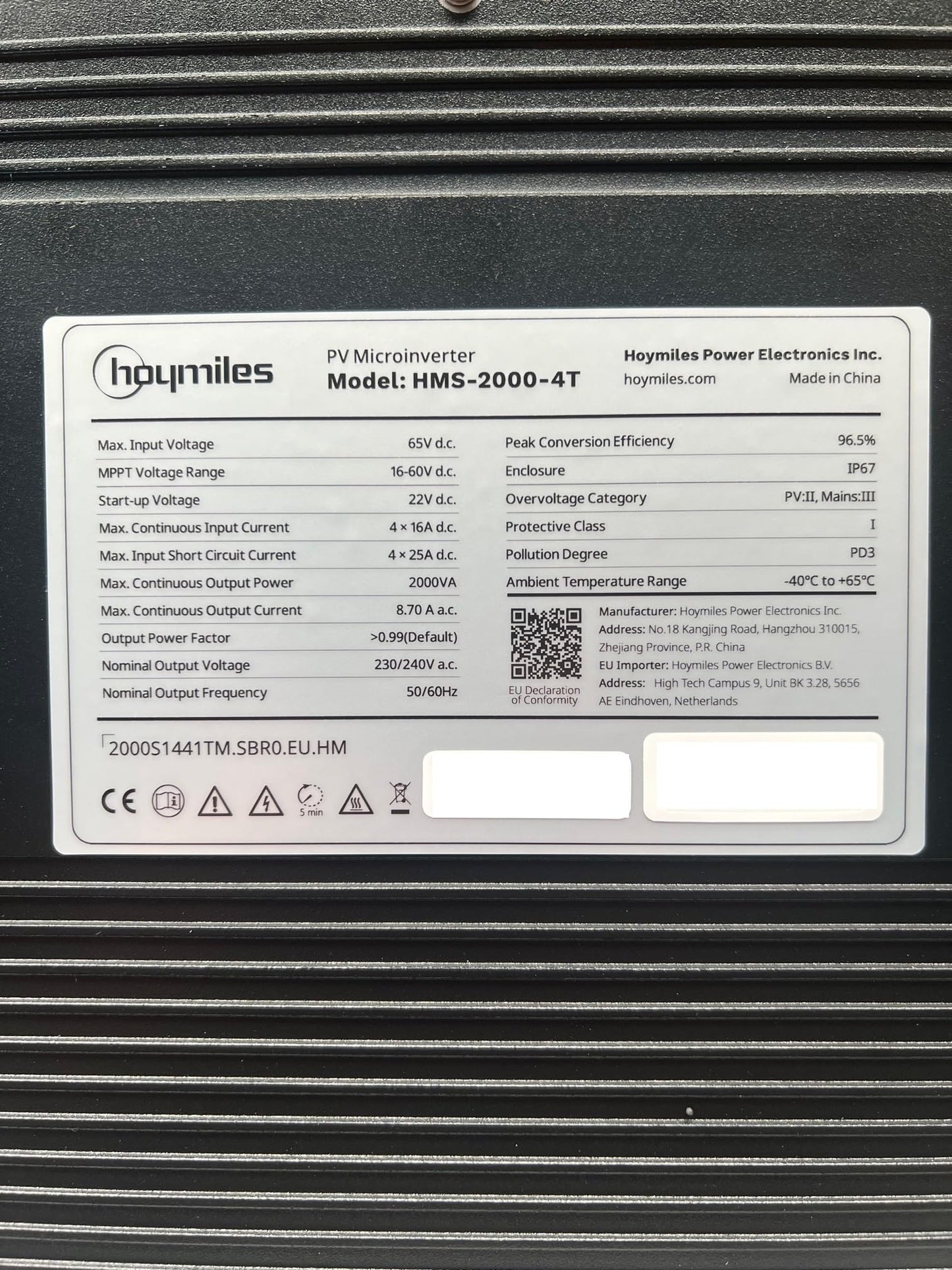 Hoymiles HMS-2000-4T microinverter for four solar modules 2000 watts with optional WiFi for balcony solar system (tax rate: 0% according to §12 para. 3 UstG)
