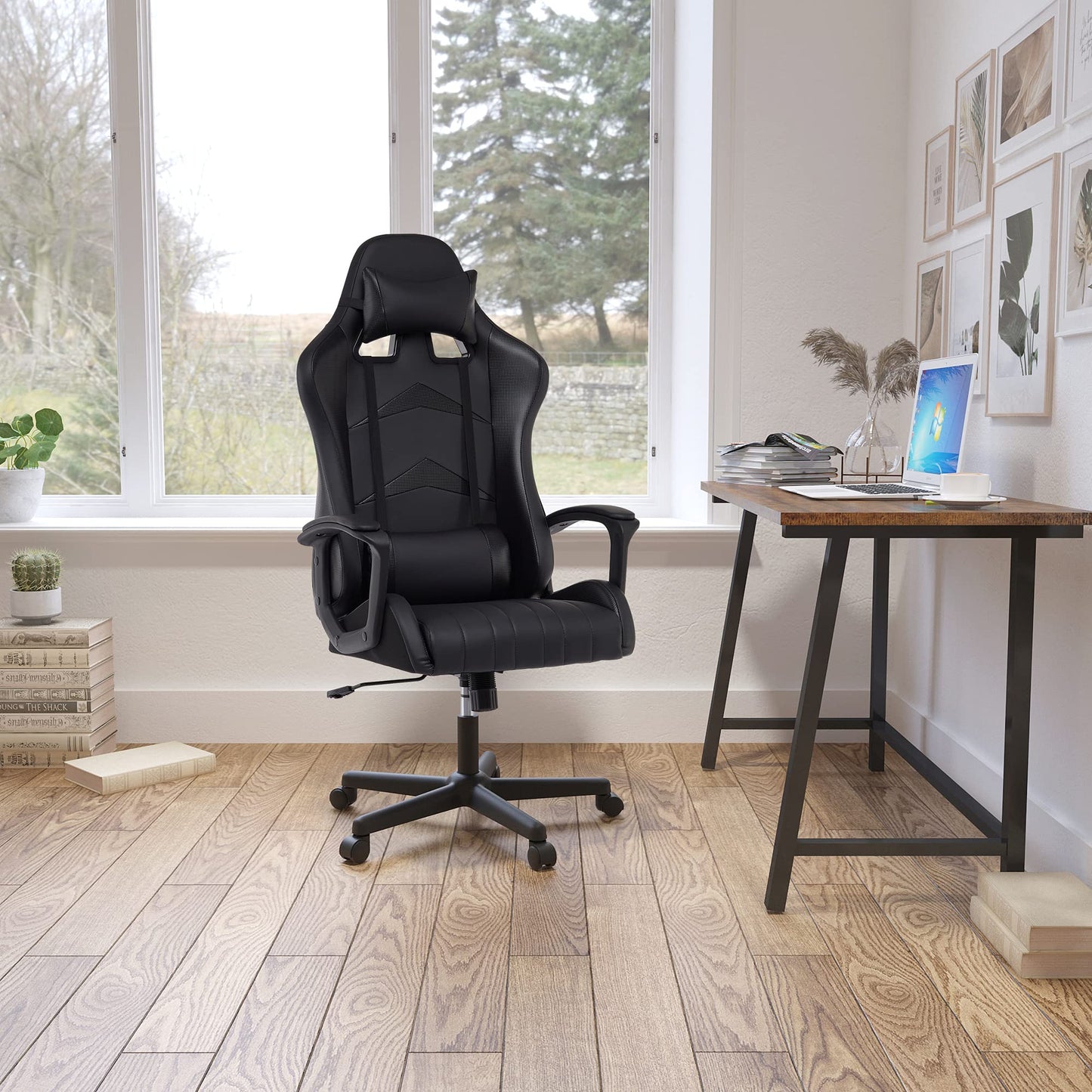 IntimaTe WM Heart Gaming Chair, Ergonomic Gamer Chair, Desk Chair with Adjustable Headrest and Lumbar Pillow, Computer Chair with High Backrest, 52 x 49 x 130cm (Black)
