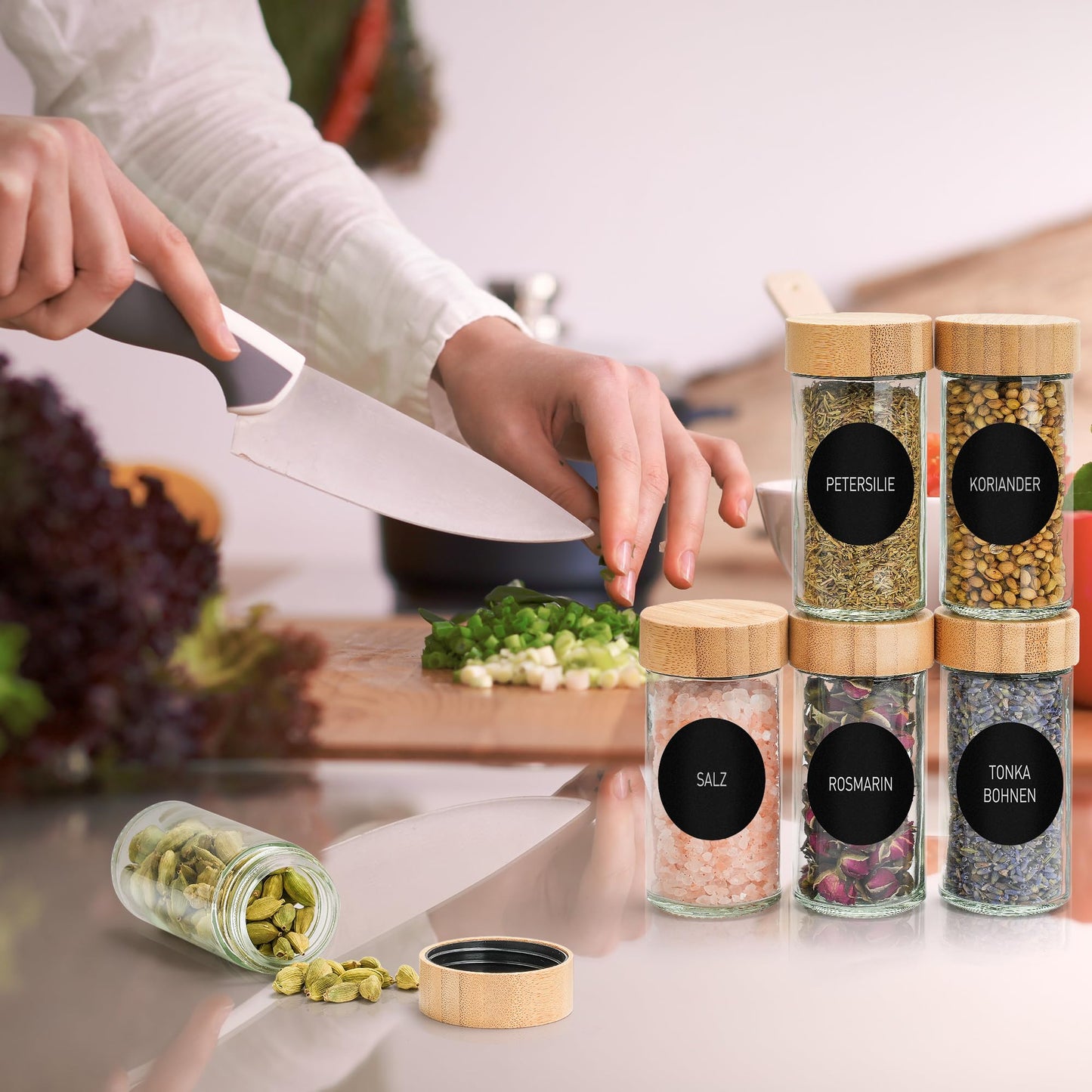 Happy Lemuro Spice Jars Round [12 x 100ml] 399 Spice Labels, Bamboo Lids | Spice Containers with Wooden Caps & lots of accessories. Set of 24 Spice Jars, Spice Storage Organizer.