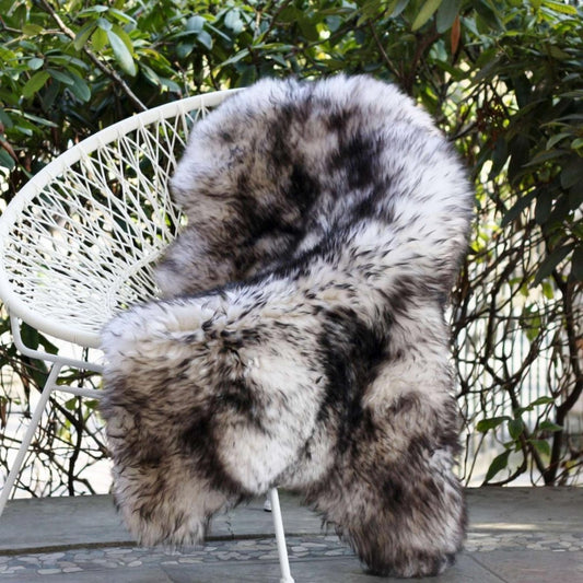 Merino sheepskin from the Black Forest, 110-120 cm, cozy and soft. Ecologically tanned by German farms, natural form decor, premium sheepskin runner, seat pad.