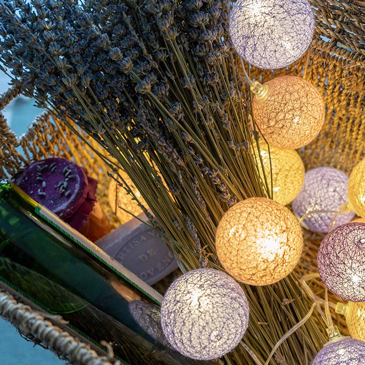 GuirLED - LED Cotton Ball String Lights USB - Wireless Remote Control - Baby Night Light 2h - Dual USB 2A Adapter Included - 4 Brightness Levels - 16 Balls 1.6m - Provence