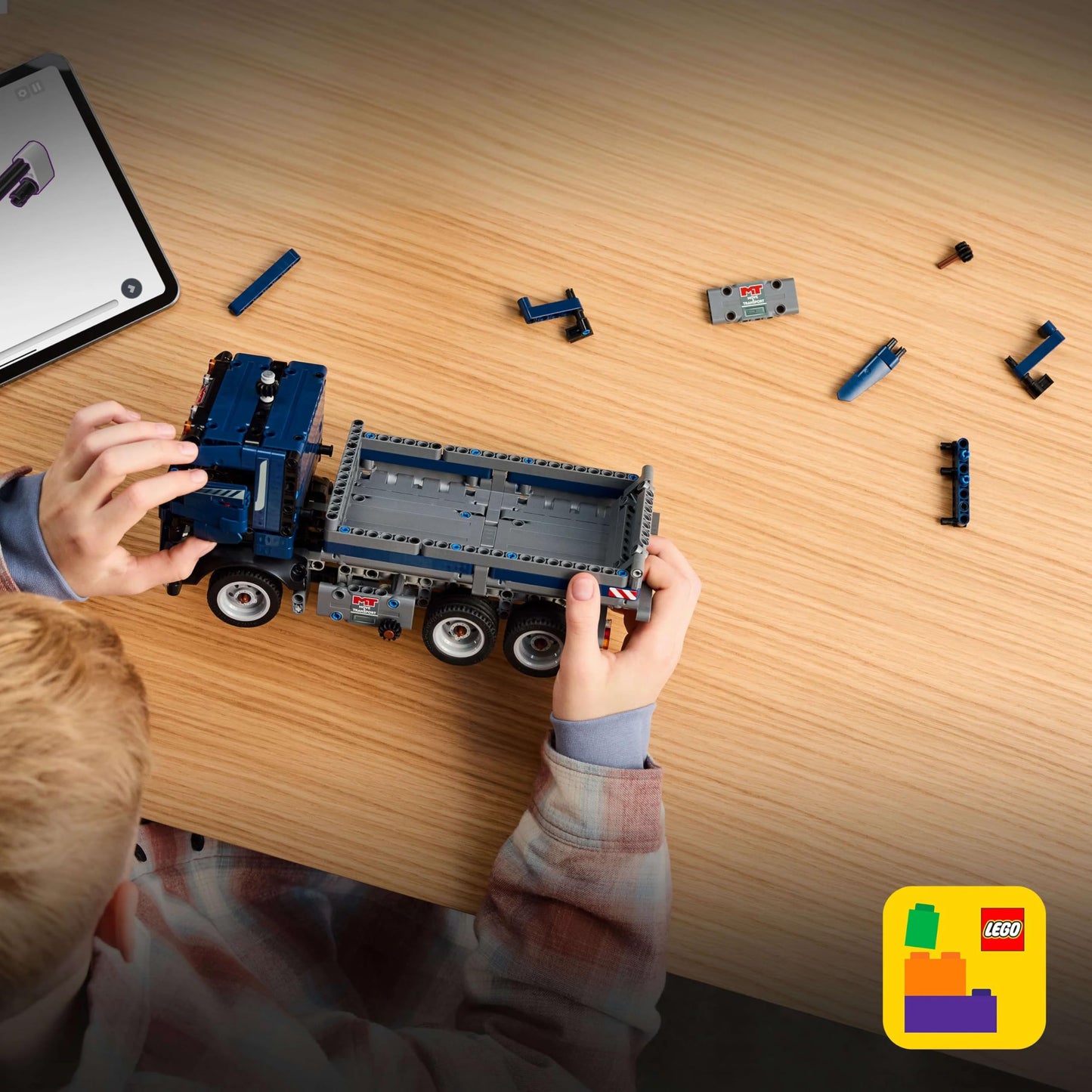 LEGO Technic Dump Truck toy with steering and moving dump bed - blue construction vehicle - birthday or holiday gift idea - building set for boys and girls aged 9 and up 42203