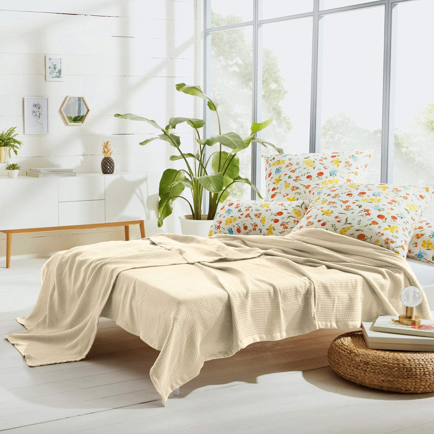 Erwin Müller summer blanket, cotton blanket natural size 150x200 cm - airy-light, soft quality, very pleasant - 100% cotton.