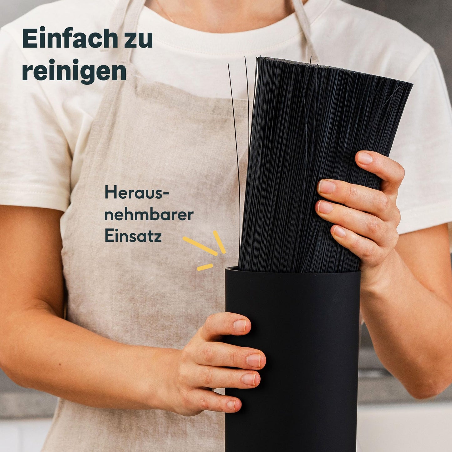 SILBERTHAL Universal Knife Block without Knives - removable bristle insert - storage for up to 10 knives - Black - Recycled plastic with stainless steel ring