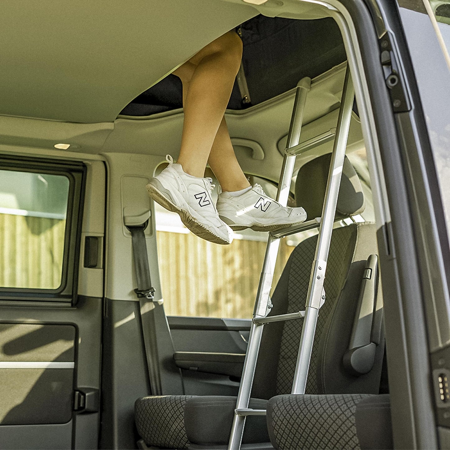 Camping folding ladder stepBOXX - Foldable ladder for VW T5, T6, T6.1 - Aluminum, extremely light and stable - for pop-top roof or roof box