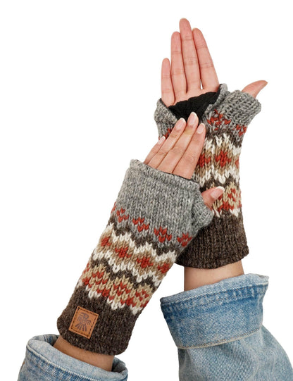 Pachamama Women's Wool Handwarmers Handwarmers Fleece lined Handknitted Fair Isle Multicoloured One Size Handmade Extra Warm Fair Trade