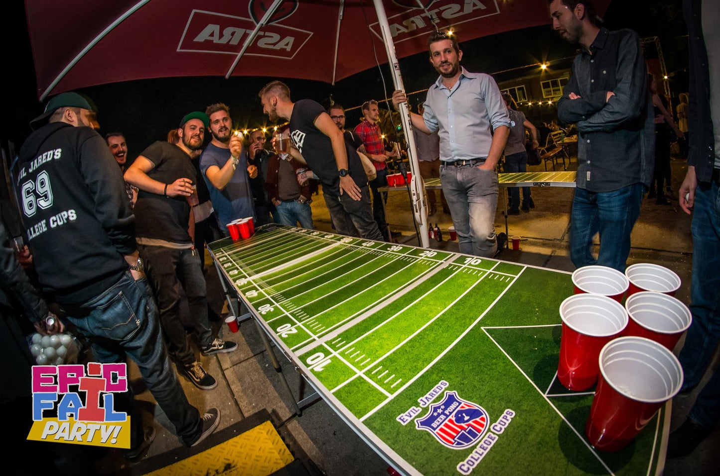 Evil Jared's Hasselhoff Premium Beer Pong Table Includes 6X Beer Pong Balls with Foam Holder | College Quality with Official Beer Pong Dimensions - College Table | American Football Field Table