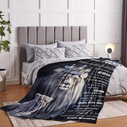 ZUCZUG Personalized Fleece Blanket Cozy Gifts Blanket to Our Daughter from Parents, To Our Daughter Blanket from Mom and Dad, Super Soft Flannel Blanket for Sofa Travel Birthday