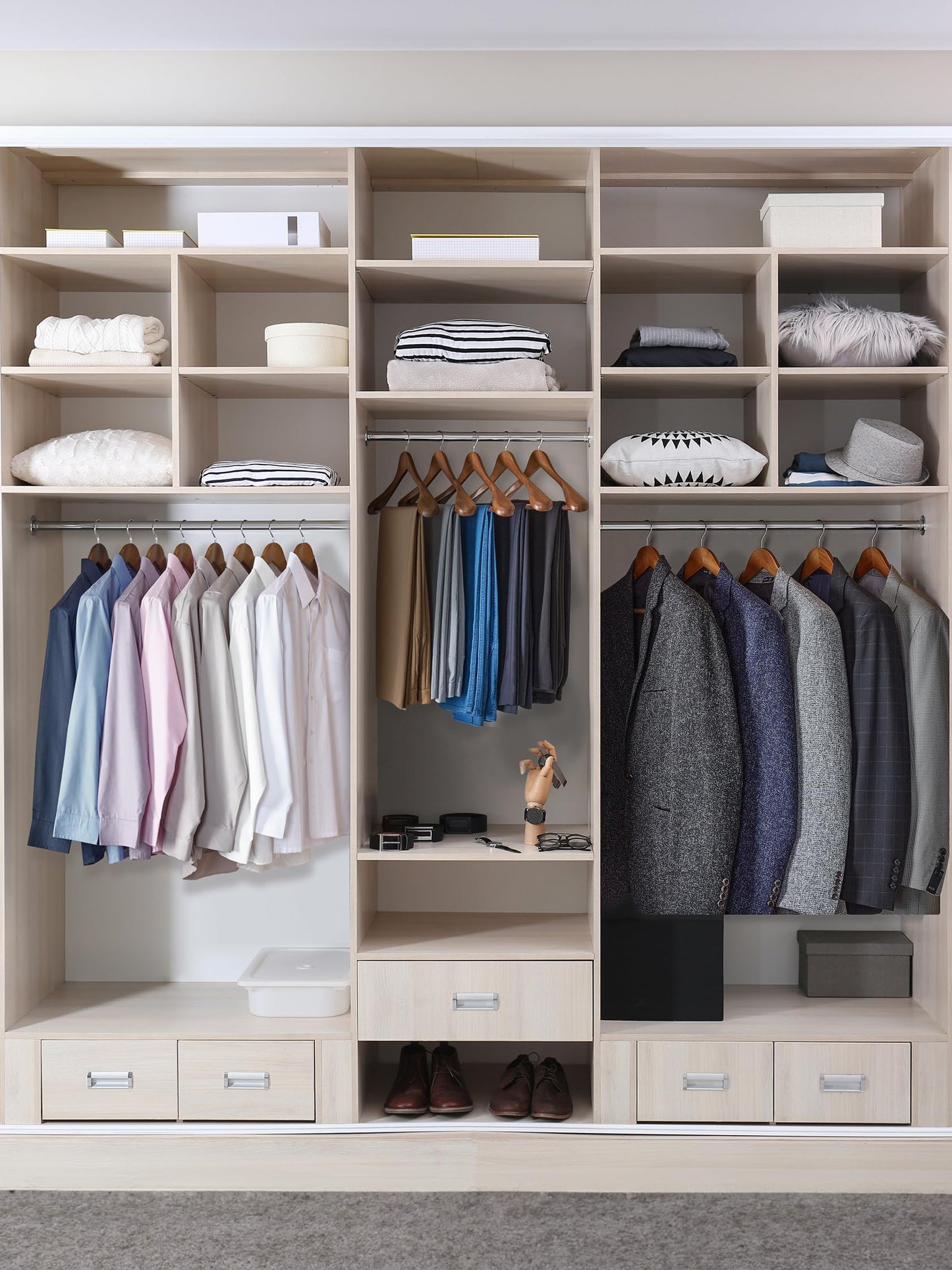 HOUSE DAY Wide Walnut Wood Hangers 6X Non-Slip Hangers Sturdy Coat Hangers Suit Hangers Wood Hangers, Wide Shoulders Non-Slip Pants Bars Rotatable Hooks