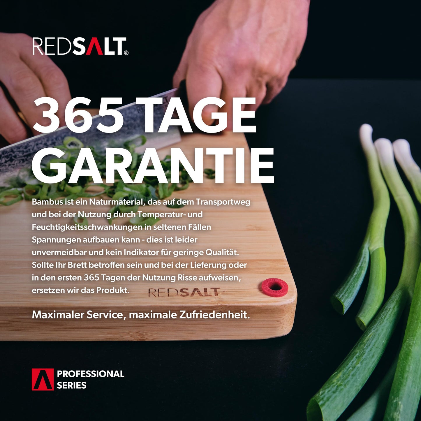 REDSALT® innovative organic bamboo cutting board non-slip M 36x26x2.5cm | Large wooden board can be used on both sides with deep juice groove | FSC certified premium cutting board kitchen gift sustainable.