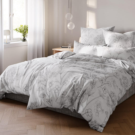 Pure label floral bedding 155x220 cm with one pillowcase 80x80 cm - Dreamily soft bedding set in grey made of 100% cotton with YKK zipper.