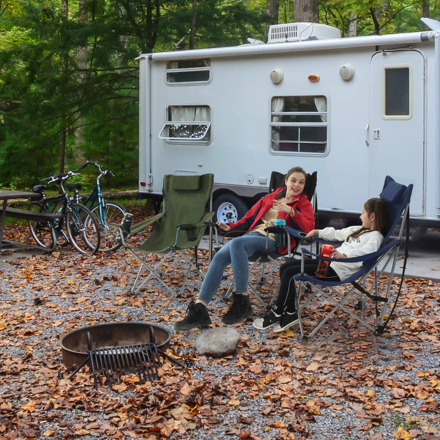 SONGMICS Camping Chair, Set of 2, Folding Chair, Outdoor Chair with Armrests, Headrest, and Drink Holders, Metal Frame, Supports up to 150 kg, Green GCB09AG02.