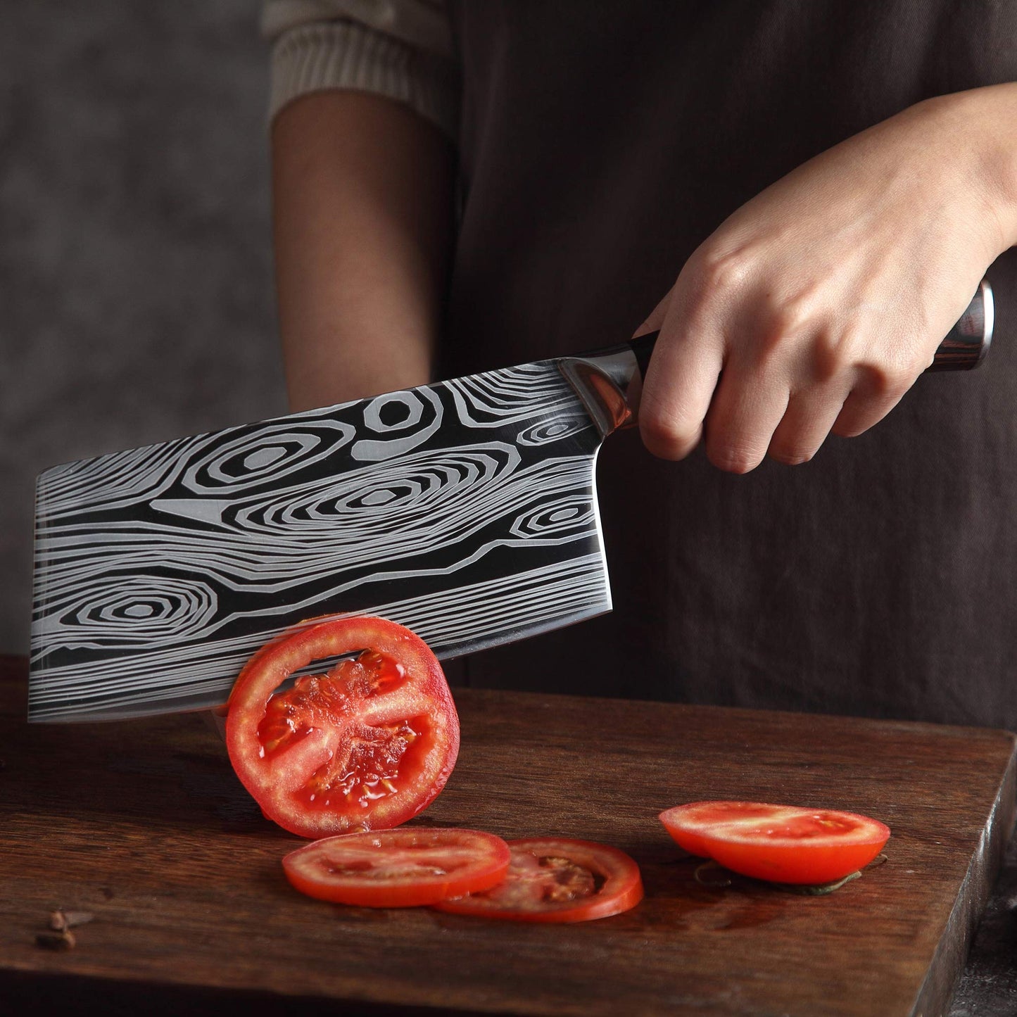 Butcher Cleaver 7 Inch German High Carbon Stainless Steel Meat Cleaver Knife, Professional Chinese Chef Knife High Performance Blade for Kitchen and Restaurant.