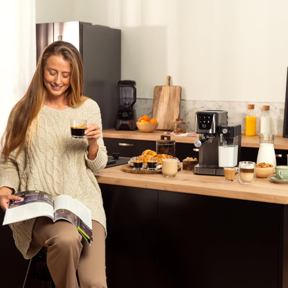 Cecotec Semi-Automatic Coffee Machine Power Espresso 20 Cream: 20 Bar, thermoblock heating system, for ground coffee, espresso, cappuccino, latte, touchscreen, 700ml milk container, 1L water tank.