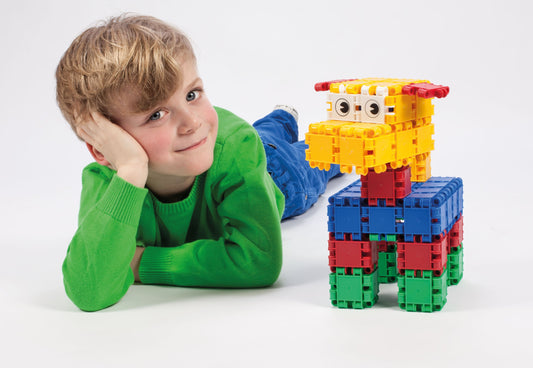 Clics building toy for kids ages 4 and up, creative learning toy in a 175-piece set, building blocks for girls and boys, Montessori STEM toy, starter set in a 9-in-1 bucket.