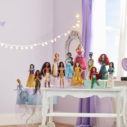 Disney Store Official - The Princess and the Frog - Tiana - Classic Doll for Kids - 29 cm / 11" - Fully poseable Disney Princess doll in elegant dress - Includes toy hairbrush - Ages 3+