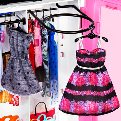 Barbie Ultimate Closet doll's wardrobe for organizing clothes and accessories, includes hangers, suitable for ages 3+, GBK12.