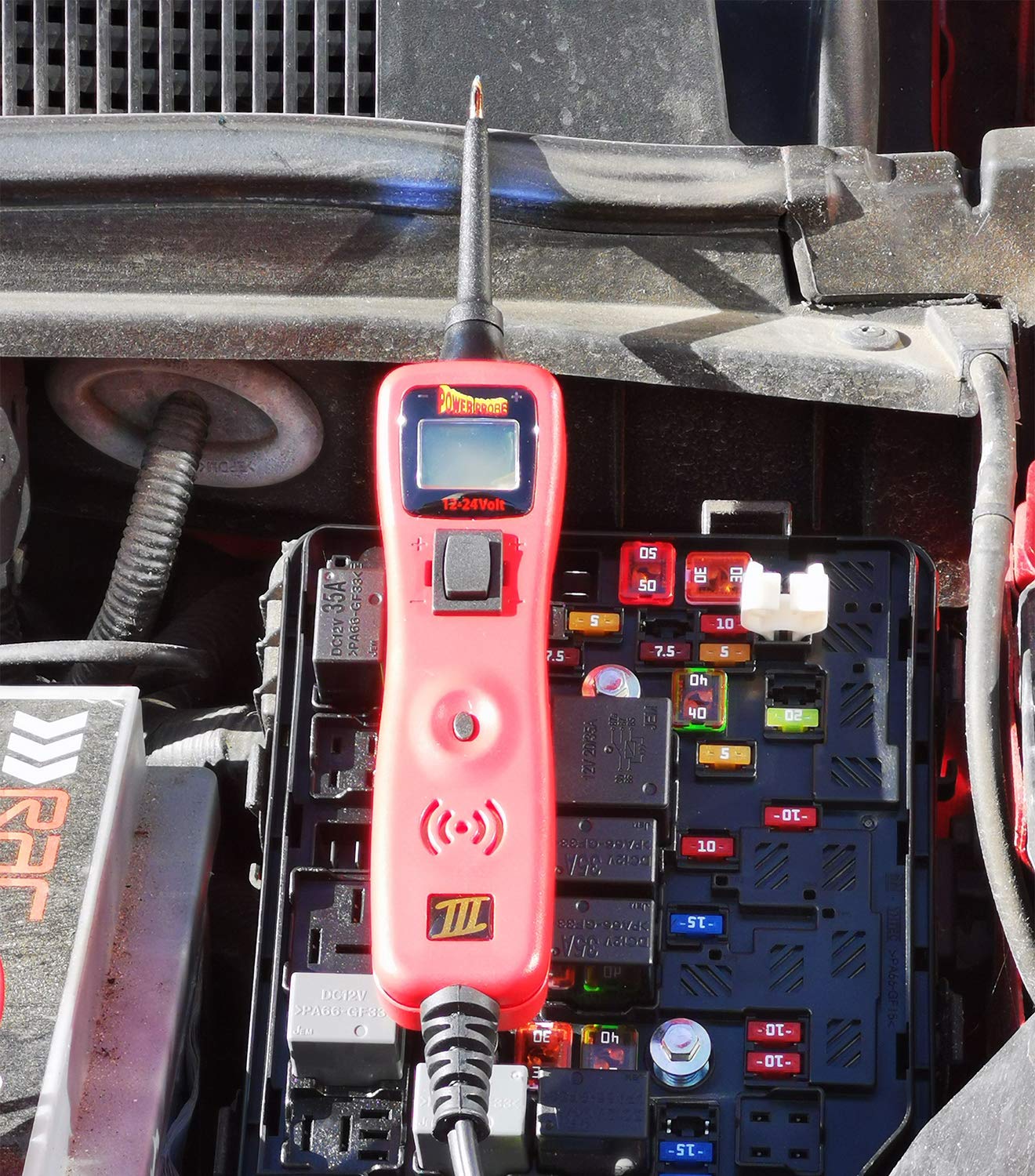 Power Probe 3 circuit tester for automotive electrical systems. A must-have tool for car mechanics and workshops. 12-24V digital multimeter. Activates components by providing power and ground. PP3CSRED.