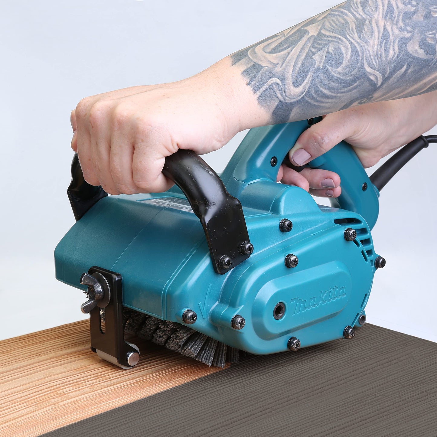 EHRHOLZ® abrasive brush suitable for Makita brush sander 9741 | Texturing brush | Satinizing brush | Professional quality | for working on wood and metal (nylon, grain size 60)