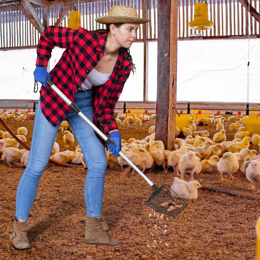 2pcs Chicken Coop Accessory Chicken Poop Scooper Adjustable Poultry Shovel for Cleaning Sieve Scoop for Chicken Coop Separating FECES and Debris from Sand Chicken litter Shovel Accessory