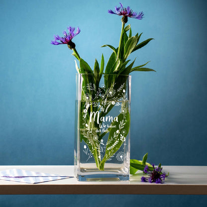 Flower vase for mom: Engraved vase, Mother's Day gift, Square glass vase for the best mom, Flower heart decor vase as a gift for mom, Modern tulip vase, Glass table decoration, Birthday gift