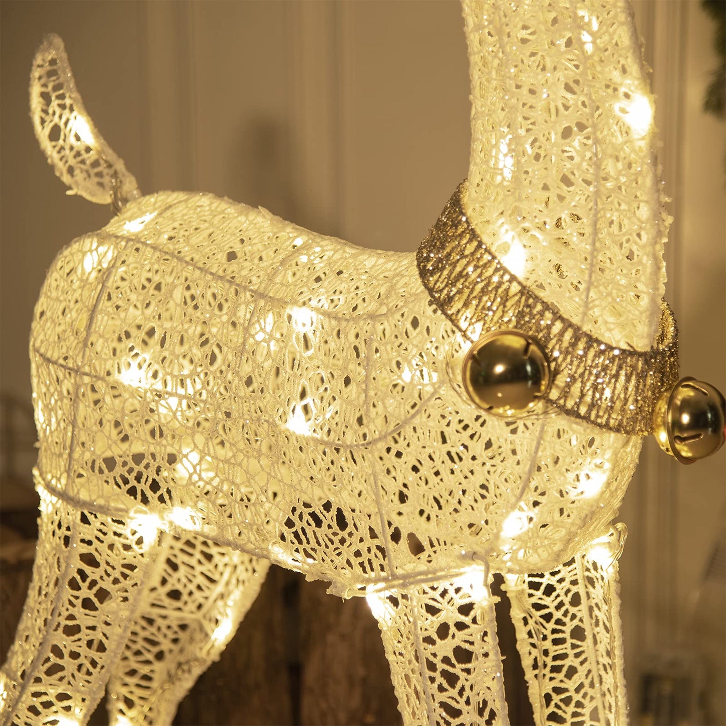 Illuminate your home this holiday season with this charming 1.2M golden and white iron frame LED reindeer decoration. Perfect for both indoor and outdoor use, this glowing Christmas decor will bring warmth and cheer to your space.