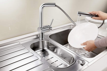 BLANCO LINUS-S Vario | Kitchen tap in chrome | High pressure | With pull-out hose | Switch from clear stream to spray stream | Backflow preventer | Ensured water quality & water-saving
