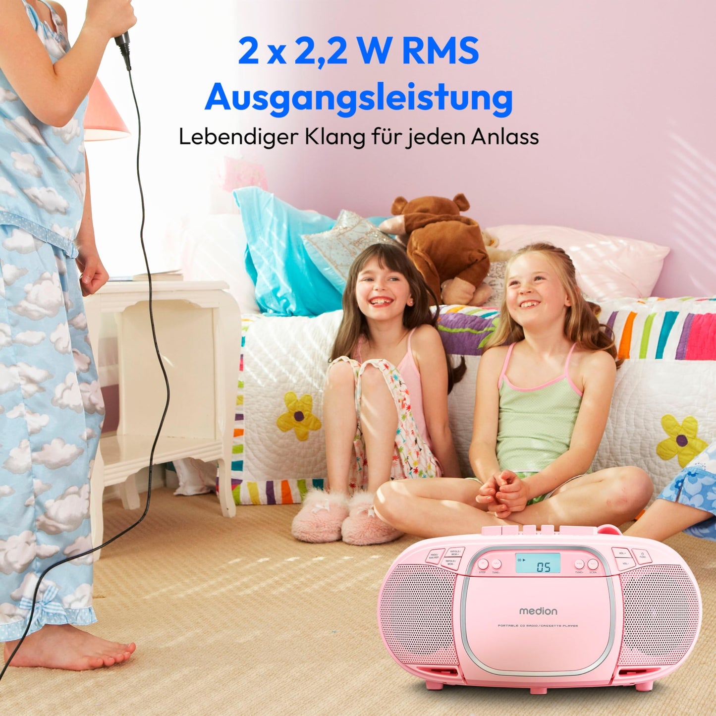 MEDION E66476 Stereo Sound System (Boombox, CD player, MP3, cassette, portable cassette player for kids, FM radio, AUX, headphones, mains & battery operation) Pink