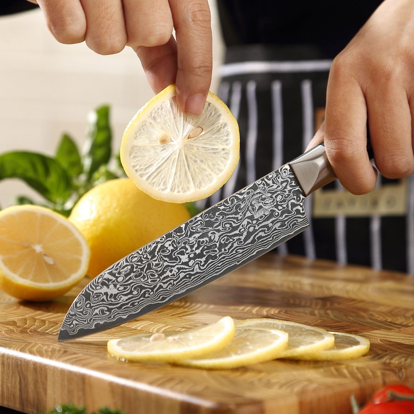 zayiko Black Edition Damascus knife small Santoku knife I 13 cm blade made of 67 layers of VG10 Damascus steel I Ergonomic Pakkawood handle I Premium kitchen knife for vegetables, meat & fruit I Gift box