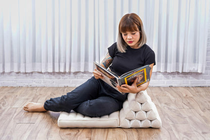 Leewadee Thai pillow foldable mattress, chill-out foldable mat, padded reading support floor lying mat with triangle pillow Thai mat, kapok, 75 x 50 cm, natural