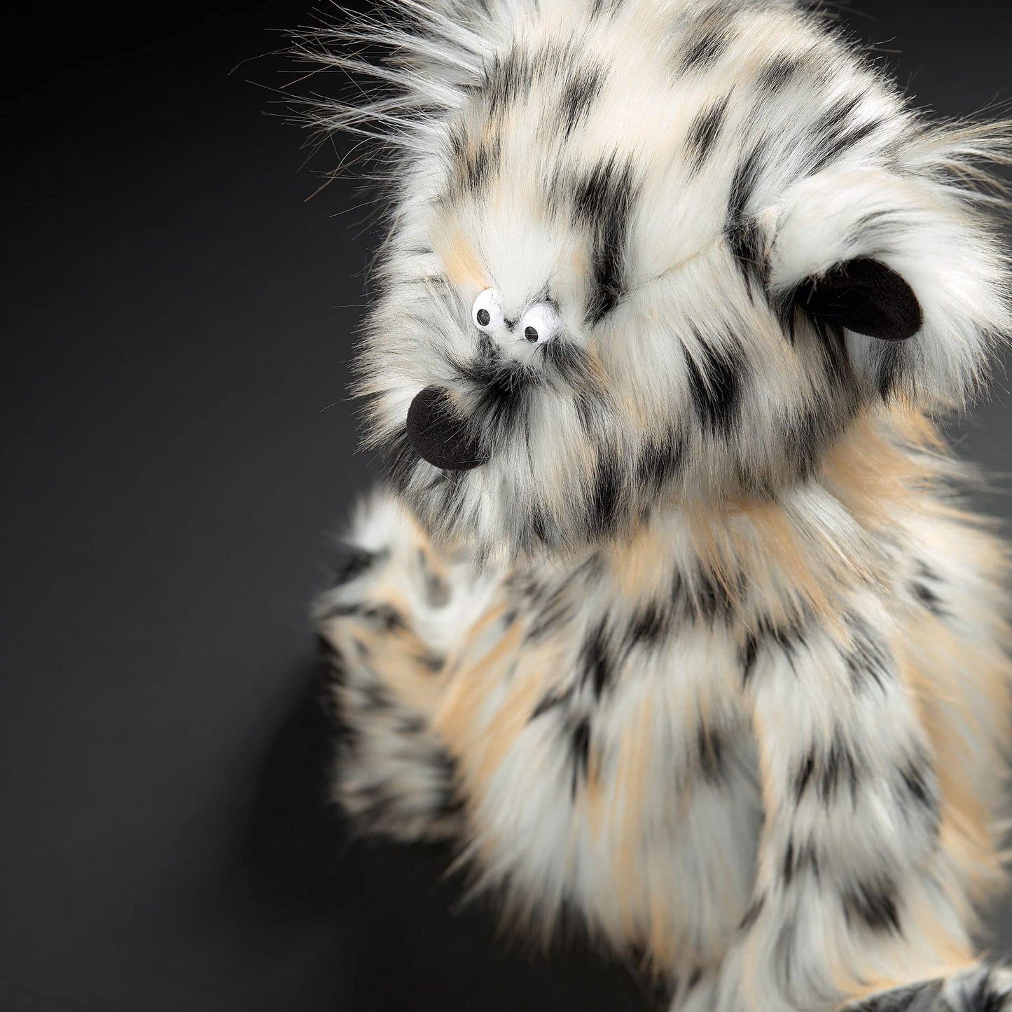 SIGIKID 39681 Ach Good Edition BeastsTown Bear for girls, boys, and adults. Recommended plush toy for ages 3 and up. White-black bear.