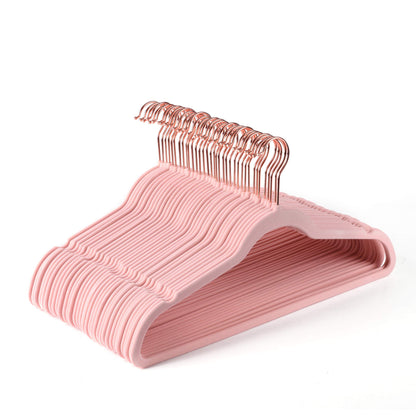 Arekuaei pink velvet hangers, durable, non-slip, space-saving hangers, copper/rose gold, 50 pieces
