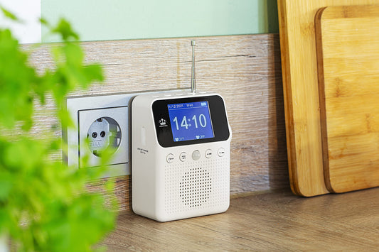 NEWTRO DAB SOCKET RADIO Color WITH MOTION SENSOR INCLUDING BATTERY, portable radio, ideal bathroom radio with automatic ON and OFF function, 4-color display, USB charging port, DAB+ digital radio, alarm clock
