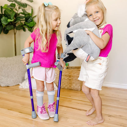 Melissa & Doug 18806 Koala - Lifelike plush toy with realistic facial expression.