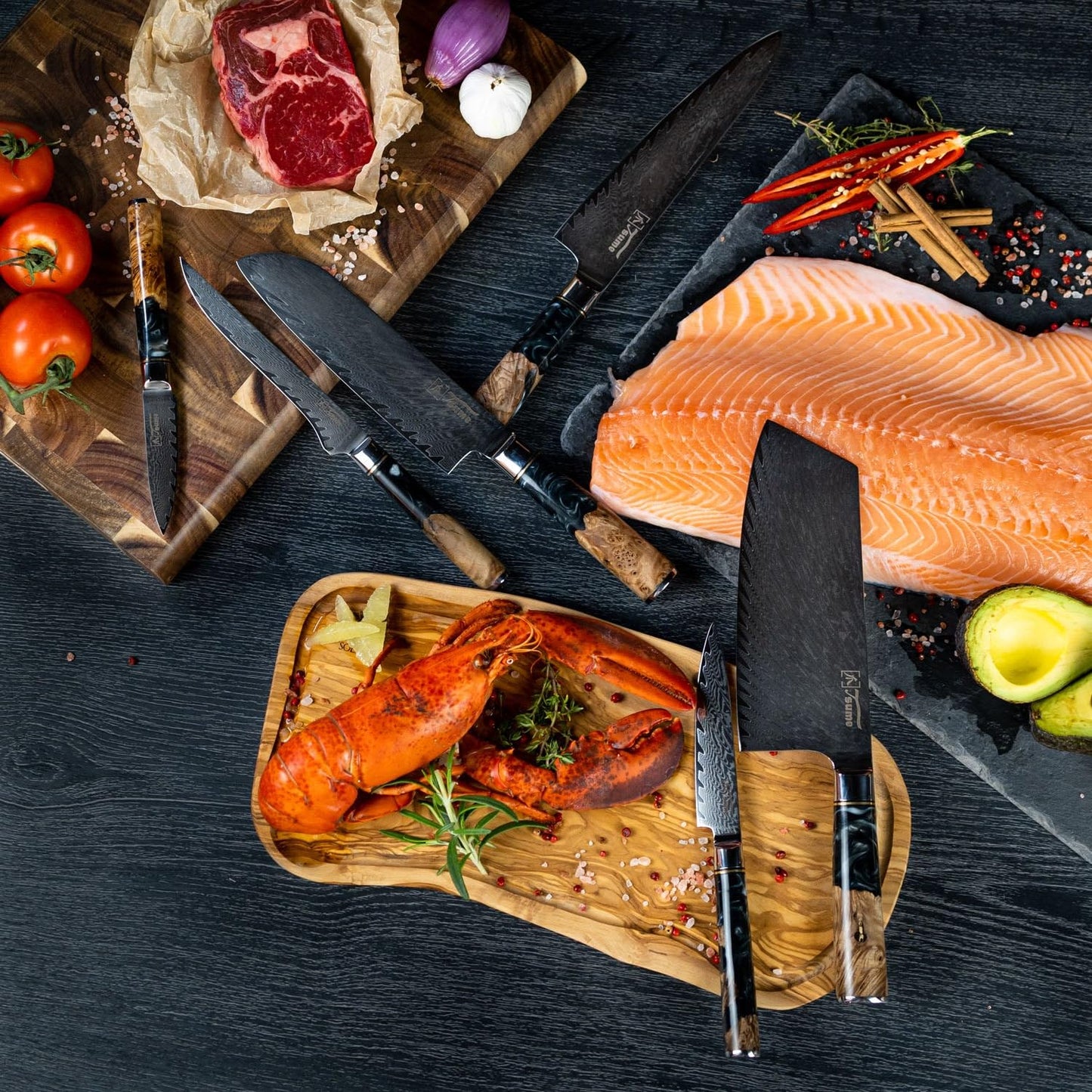 Tsume Santoku Knife Onyx, Blade length 19cm, Genuine Damascus Kitchen Knife, 67 layers of VG10 stainless steel core with black and white resin and wood handle, razor-sharp.
