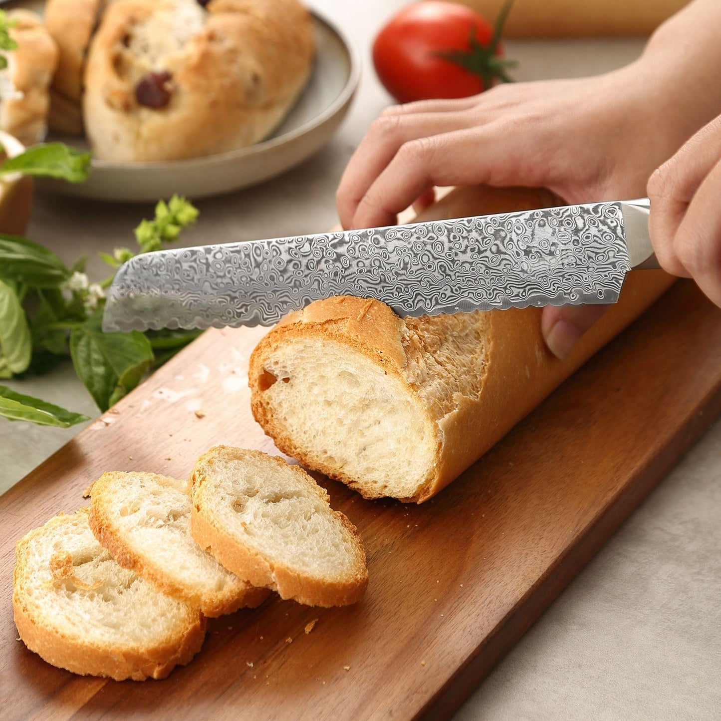 Zayiko Black Edition Damascus Bread Knife I 20 cm serrated blade made of 67 layers of Damascus steel I ergonomic Pakka wood handle I professional kitchen knife for bread, crusts & baked goods I comes in an elegant gift box.