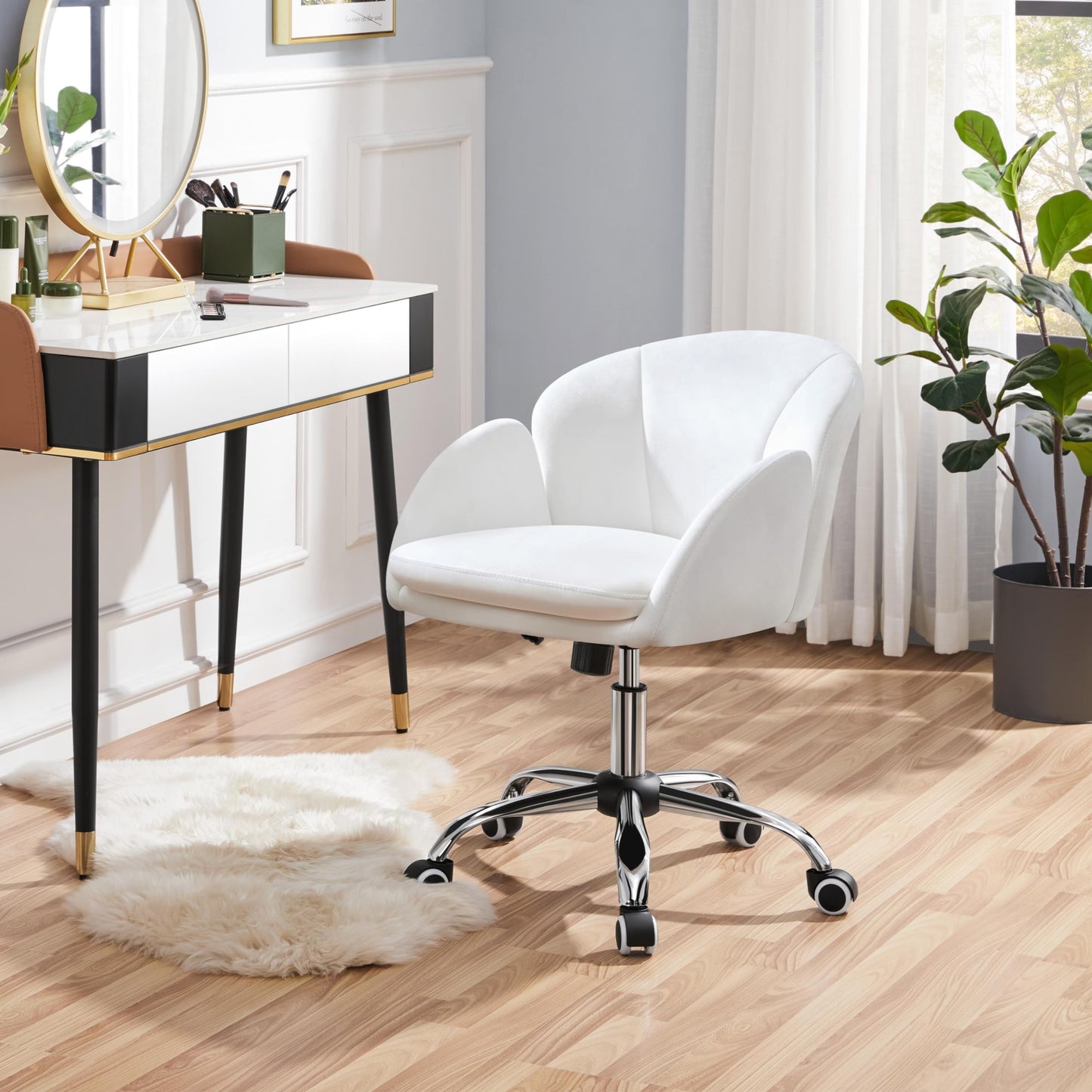 Yaheetech Home Office Chair Vanity Chair Desk Chair Height Adjustable Swivel Chair up to 136 kg Capacity, Velvet Chair with Armrests and Backrest for Bedroom Office Living Room, White