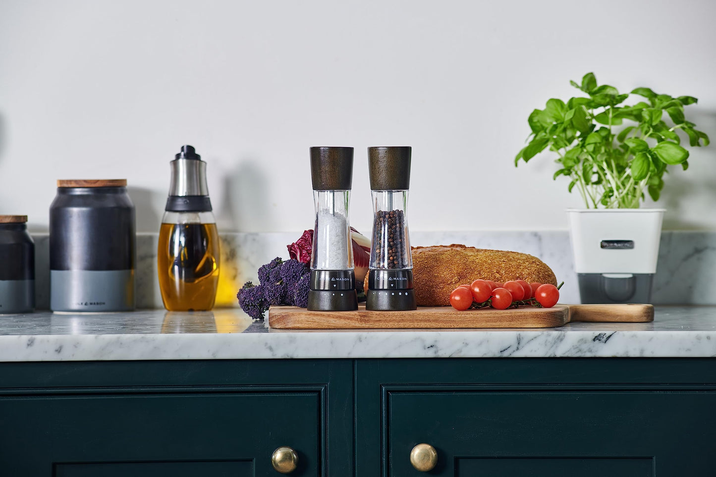 Cole & Mason Derwent Dark Wood Salt and Pepper Mill, Spice Grinder, 2-Piece Set Manual with Adjustable Ceramic Grinding Mechanism, Stainless Steel/Acrylic, 190mm, Precision+, Gift Set