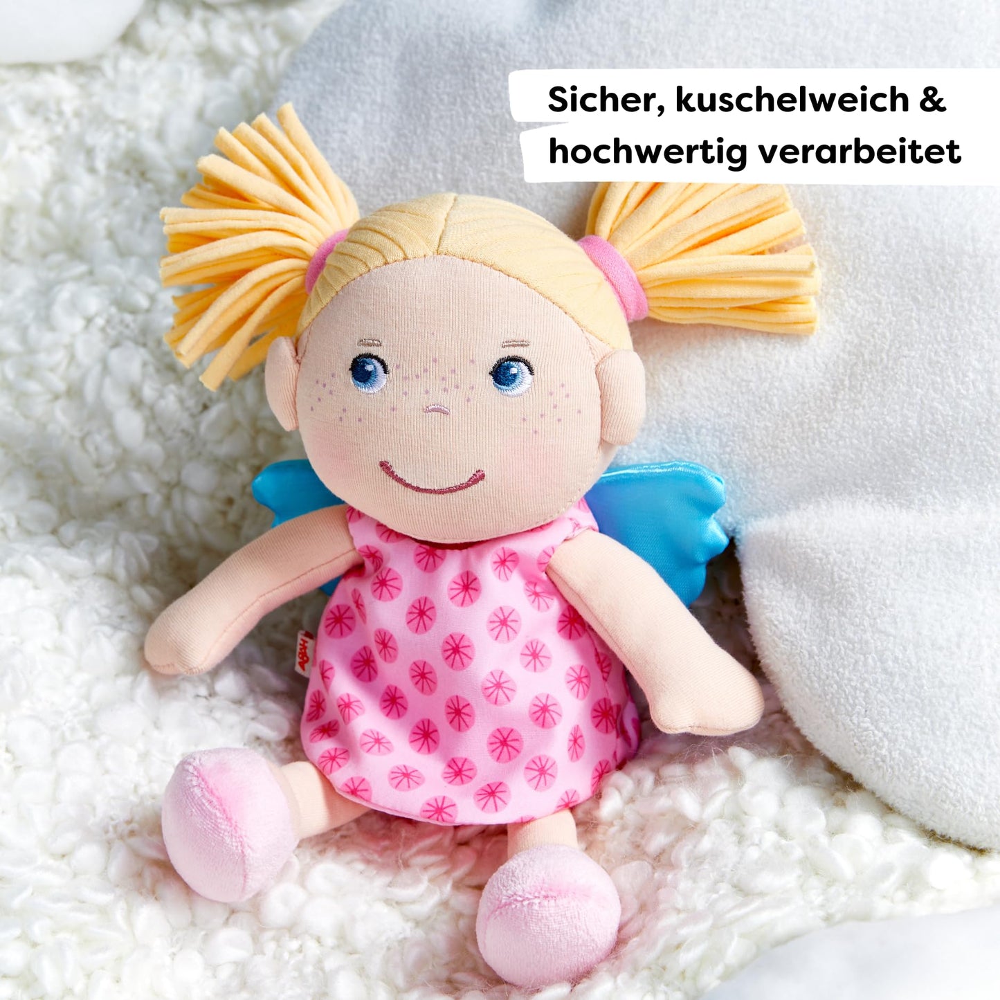 HABA Guardian Angel Finja - Cuddly Fabric Doll (20 cm), perfect welcome gift for babies & toddlers - Machine washable at 30 °C - 1304103001