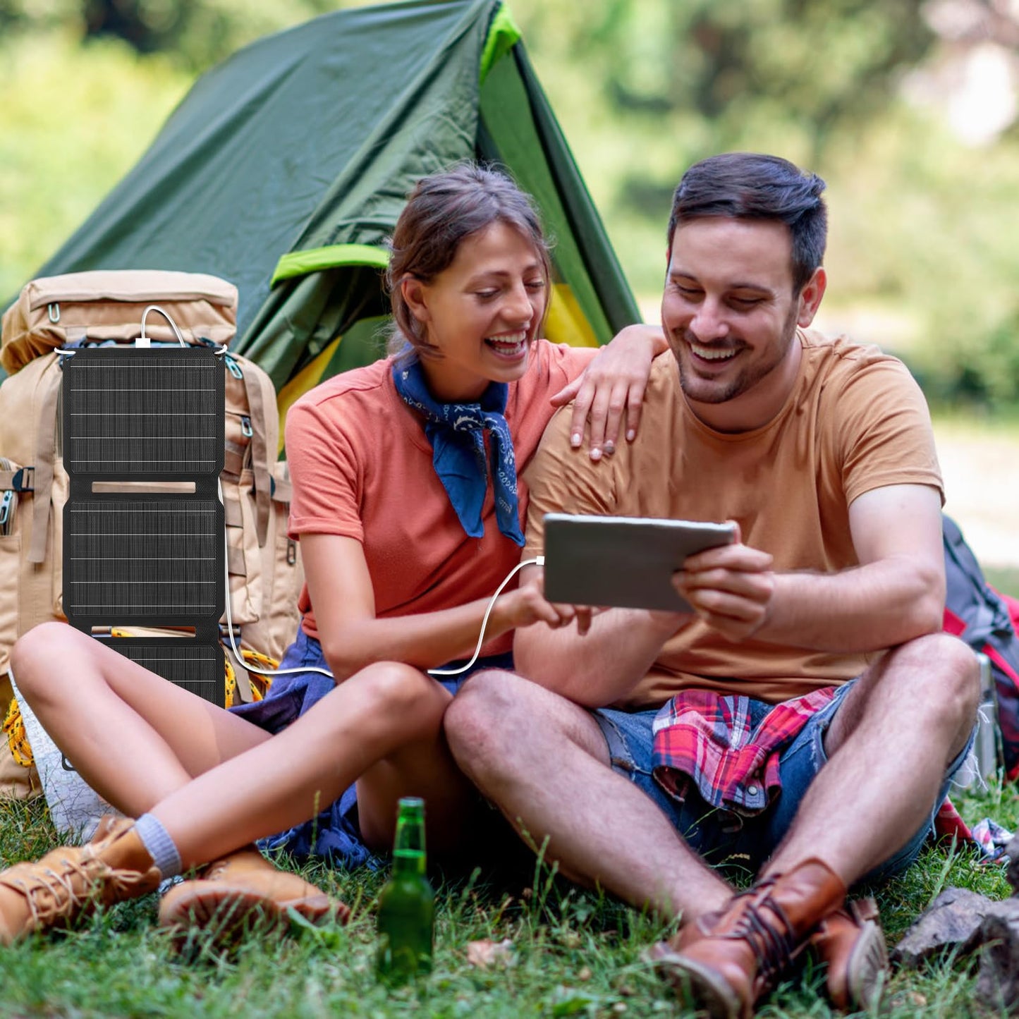 FlexSolar 15W portable solar panel charger (5.5V/2.9A max), waterproof, foldable, IP67, with USB port, compatible with iPhone Xs/X/8/7, iPad, camping, backpacking