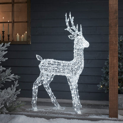 Lights4fun 120cm Swinsty LED Reindeer Figure Acrylic Christmas Decoration White Timer Outdoor and Indoor Reindeer Illuminated Outdoor