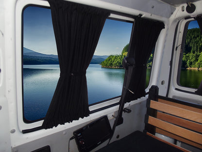 BREMER SEAT COVERS custom curtains sun protection compatible with VW T5 T6 T6.1 Multivan Caravelle Short Wheelbase in Black Camping Accessories Motorhome Accessories Camper Curtain Set 717-2