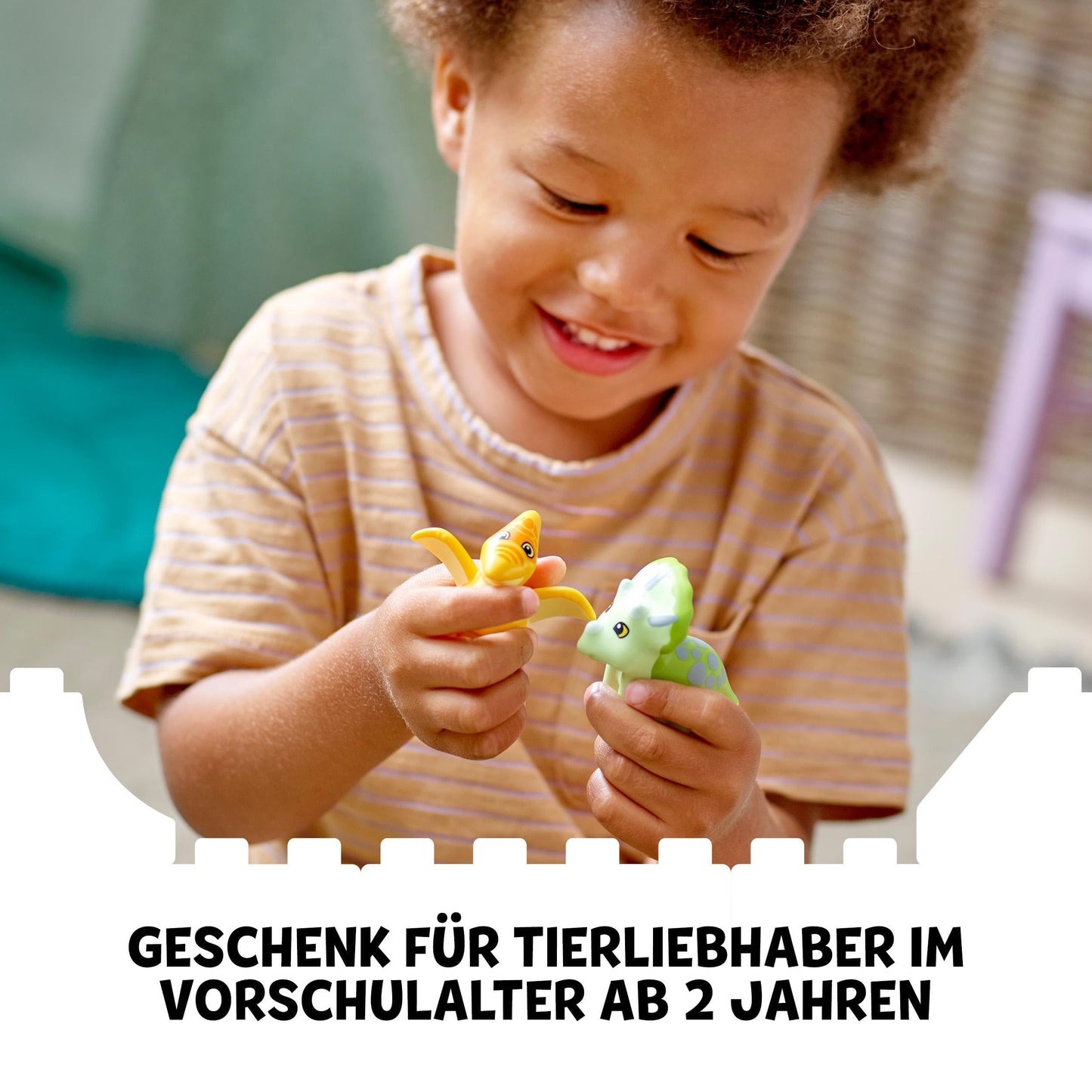 LEGO 10938 DUPLO Jurassic World Dinosaur Kindergarten with baby dino figures and Triceratops, toy and bricks for toddlers from 2 years old, girls and boys.
