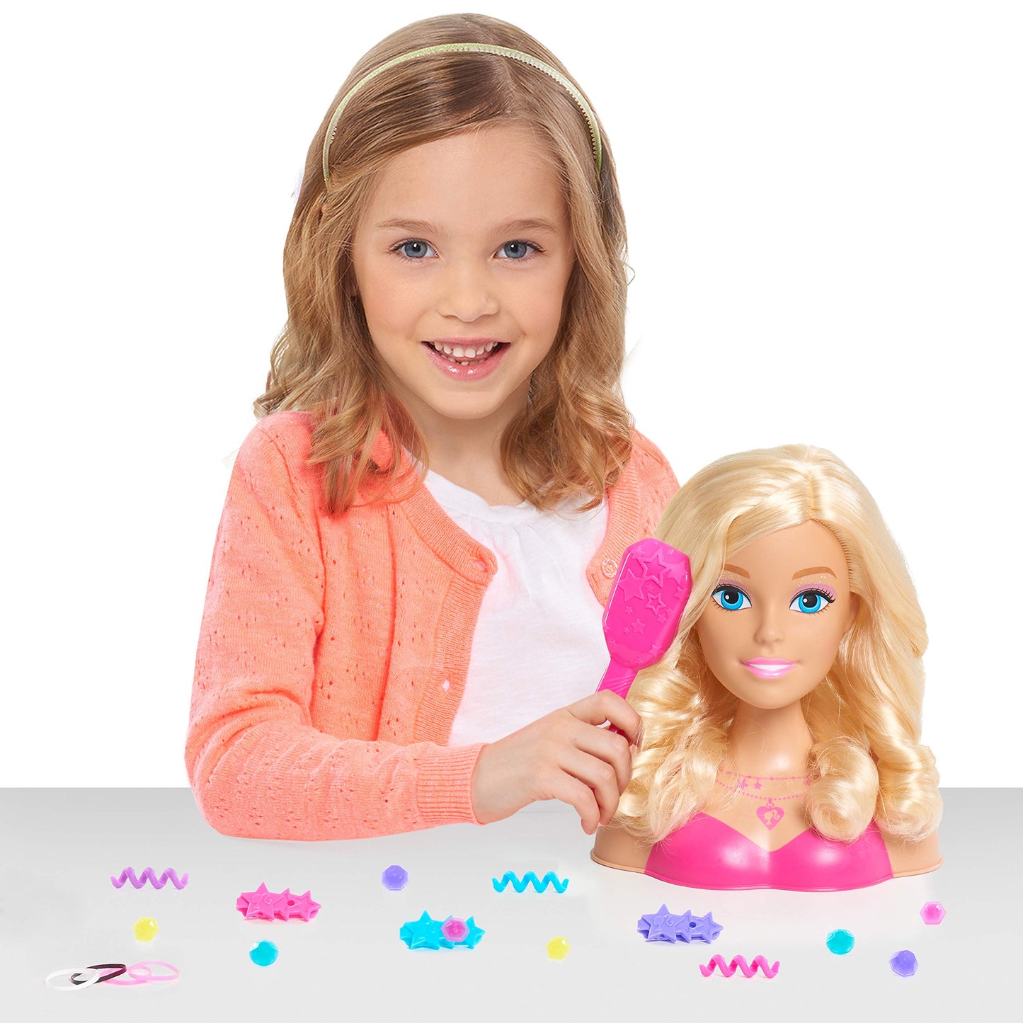 Just Play Barbie Blonde Hair Styling Head 20cm with 20 accessories for styling fun, for ages 3 and up.