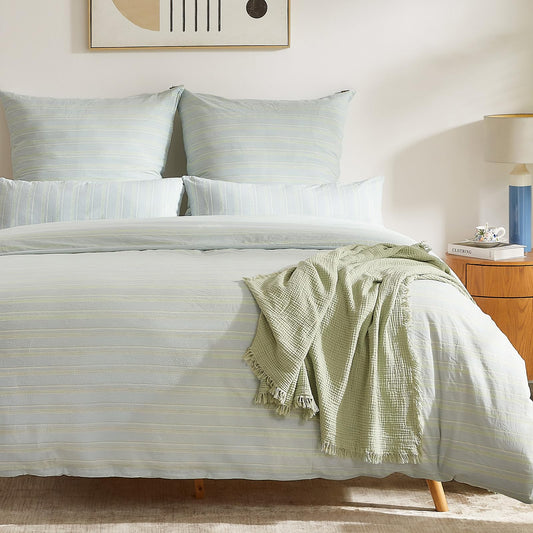 SOULFUL bedding set 135x200 made of striped cotton, 100% washed cotton, light green color, ÖKOTEX certified. Includes 1 duvet cover 135x200 and 1 pillowcase 80x80.
