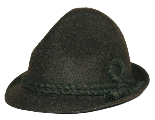 Traditional hat made of loden in green color. Suitable for men and women, perfect for hiking, hunting, or outdoor activities in the mountains or forests. Size: 62.