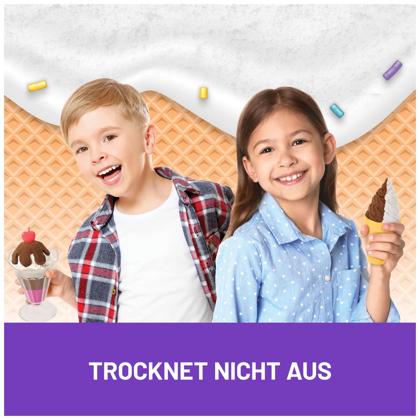 Kinetic Sand Ice Cream Set - with 454g of original magic sand from Sweden and lots of accessories for creative indoor sand play fun, for children aged 3 and up.