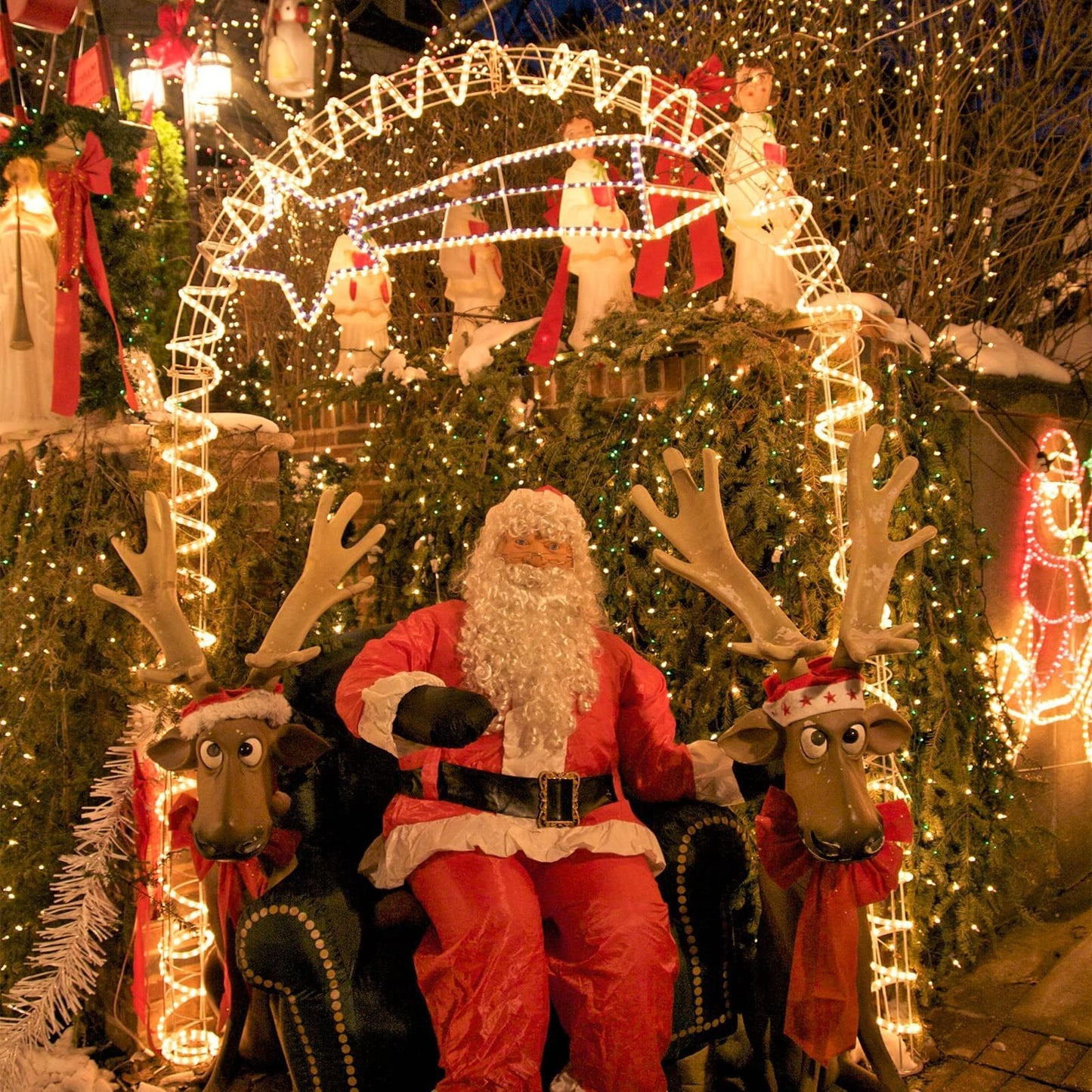 HOUSEPROFI 20M 400LED Light Hose Outdoor, String Lights Powered by Electricity Warm White, IP44 Waterproof & Dimmable with Remote Control, Perfect for Garden, Balcony & Christmas Decor, Ø5mm